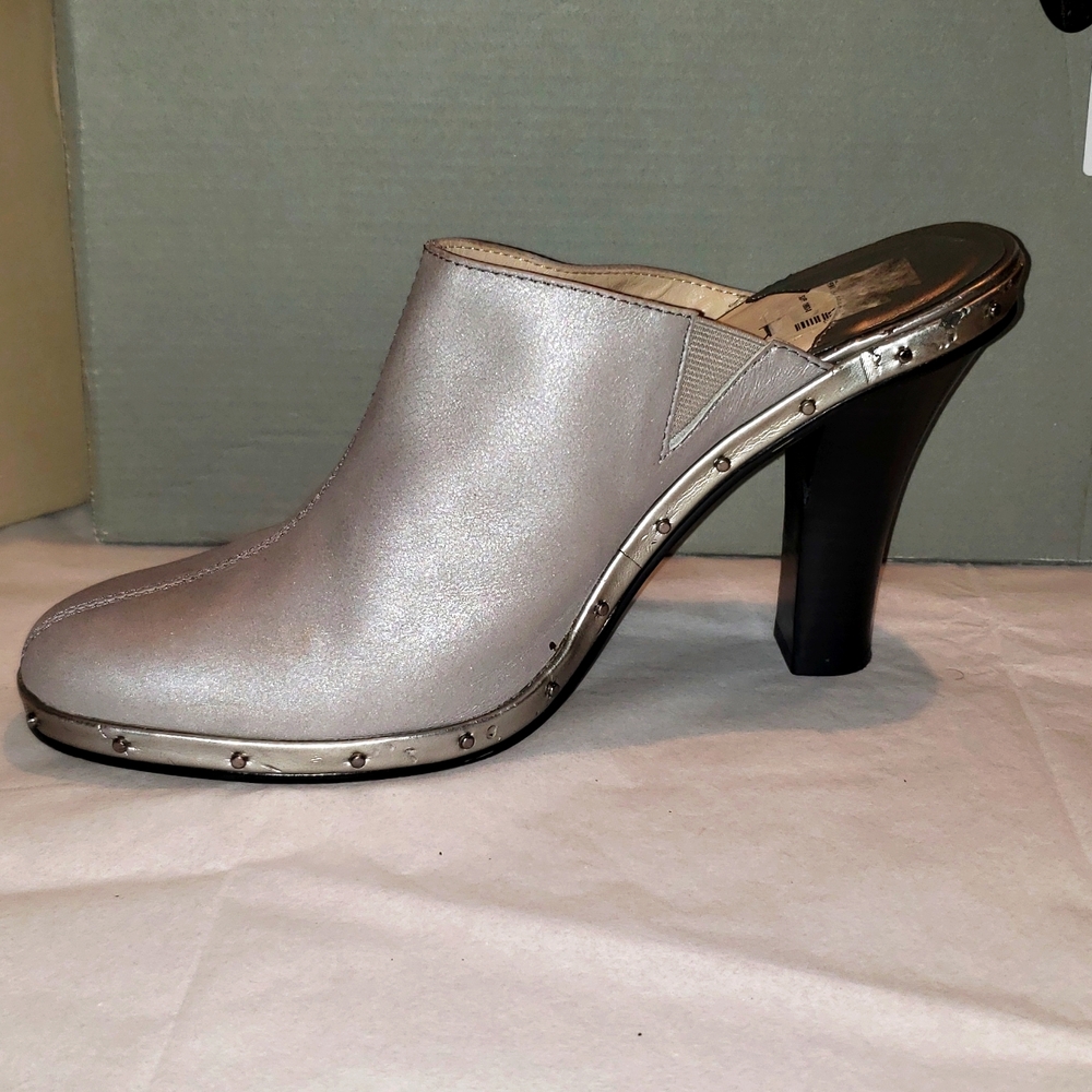 a.n.a Leather Mule Clog Heeled Platform Stud Slide Satin Metallic Women's Sz 9.5 - Picture 6 of 14